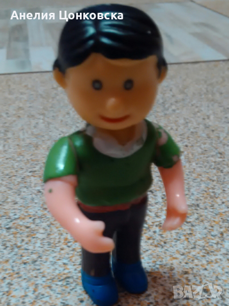 Стара фигурка на момченце, снимка 1