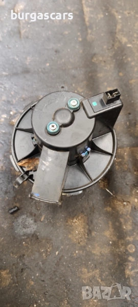 Вентилатор парно Peugeot 307 - 50лв, снимка 1