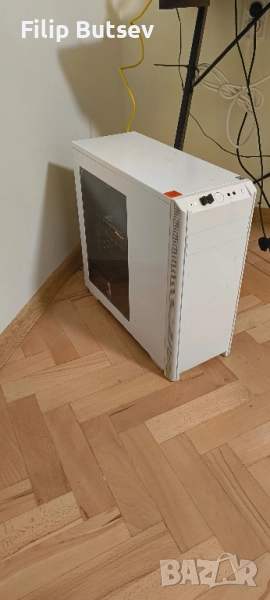 Настолен Геймърски Компютър, снимка 1