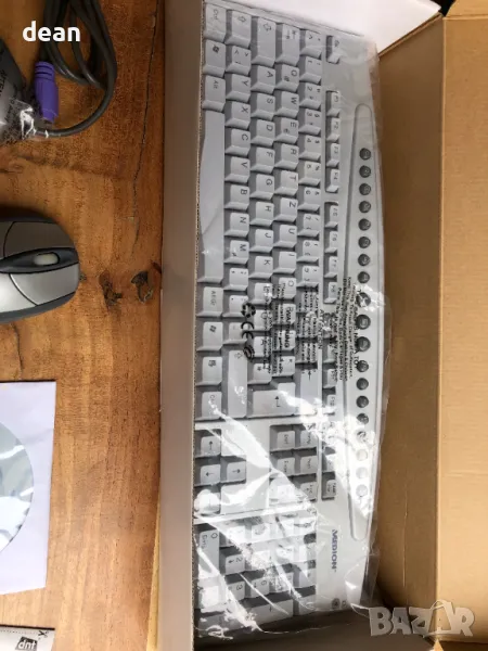 Мултимедийна клавиатура с мишка Medion, снимка 1