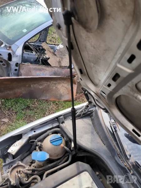 Амортисьор преден капак за Голф 5 Ауди А3 VW Golf 5 Audi A3 8P 1K0823359A, снимка 1