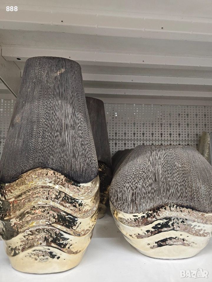 вази, снимка 1