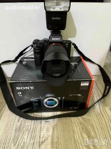 Sony A7 II с обектив FE 28-70mm +4 Батерии и Светкавица, снимка 1