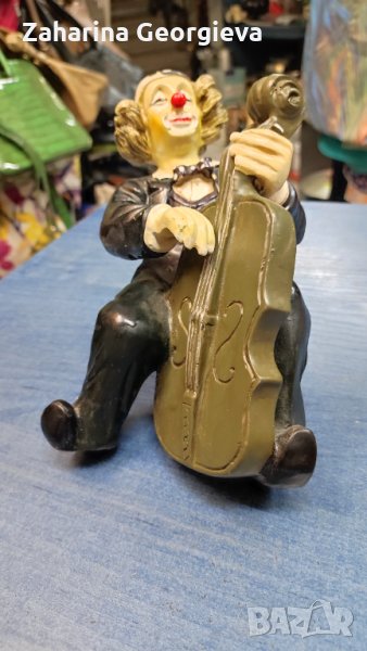 Клоун музикант , снимка 1