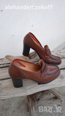 Колекция от ръчно правени и от лимитирана серия италиански дамски обувки, снимка 15 - Дамски обувки на ток - 44586943