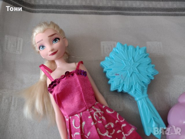 Disney Frozen II Кукла Елза Замръзналото Кралство, снимка 2 - Кукли - 34184217
