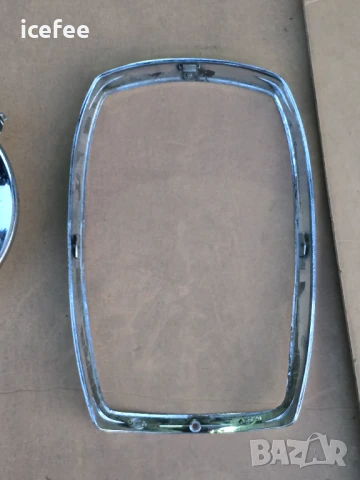 Лайстна фар и рефлектор Mercedes W114, снимка 6 - Части - 50538852