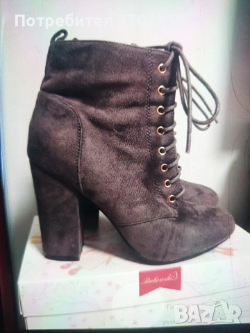 Дамски велурени сиви боти на ток 36 номер, снимка 2 - Дамски обувки на ток - 53592281