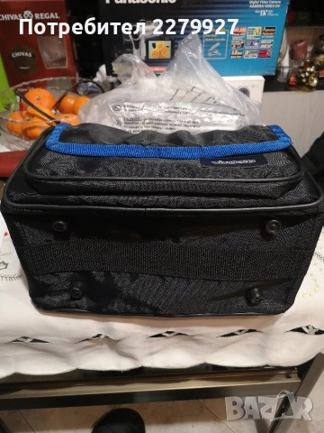 Чанти "Activ" и "Vivanco" - за камера или фотоапарат, снимка 9 - Чанти, стативи, аксесоари - 53100085