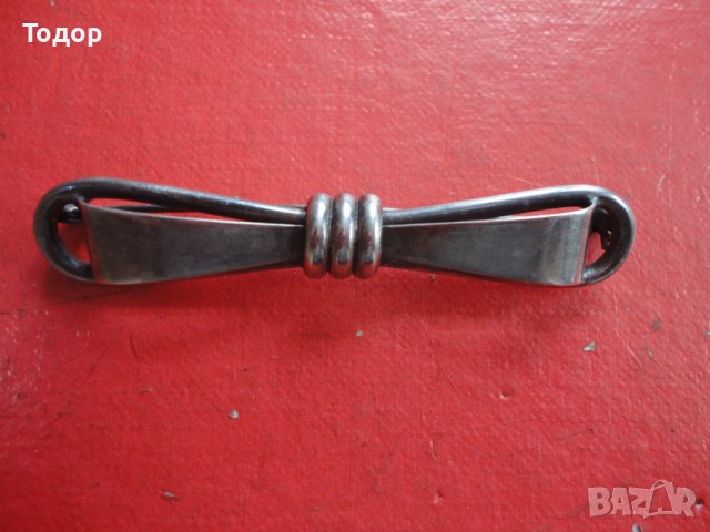 Страхотна сребърна брошка Арт Деко  835