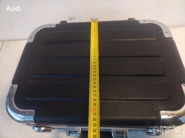 TECHNOCRAFT куфар за инструменти. Множество отделения! Бонус налични инструменти : Керпеден, ножица , снимка 4 - Куфари с инструменти - 48922430