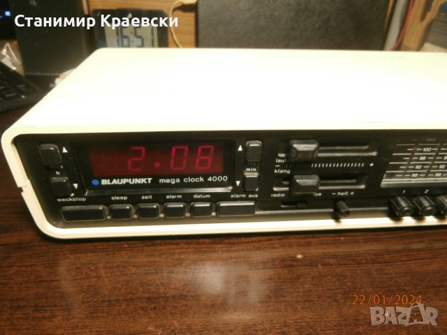 Blaupunkt Mega Clock 4000 - Radio vintage 1979, снимка 2 - Други - 44366294