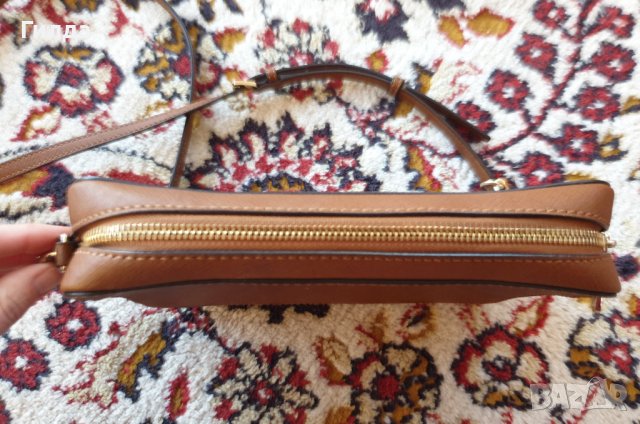 Michael Kors чанта кожа сафиано, снимка 4 - Чанти - 40230576