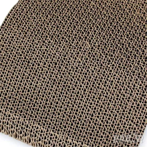 Картонено драскало за котка. Играчки за котки. Котешки играчки. Драскало от картон за котенце.

, снимка 3 - За котки - 50021663