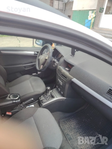 Автомобил Опел Астра, снимка 11 - Автомобили и джипове - 52593884
