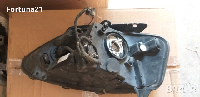 VW FOX - десен фар оригинален