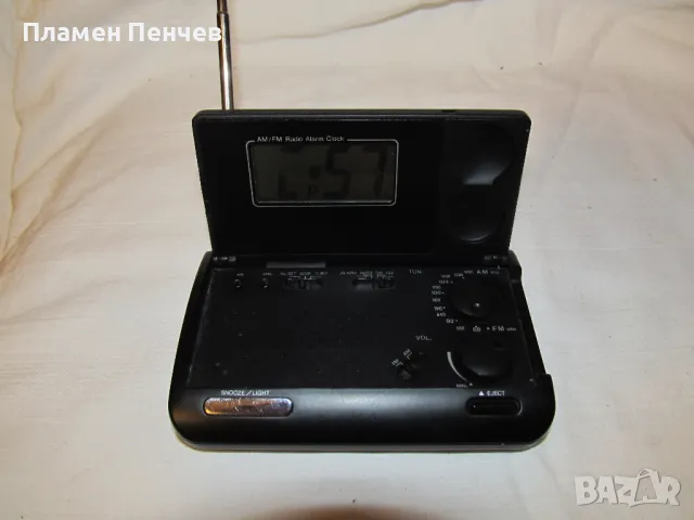 Мини радио - работи и на УКВ