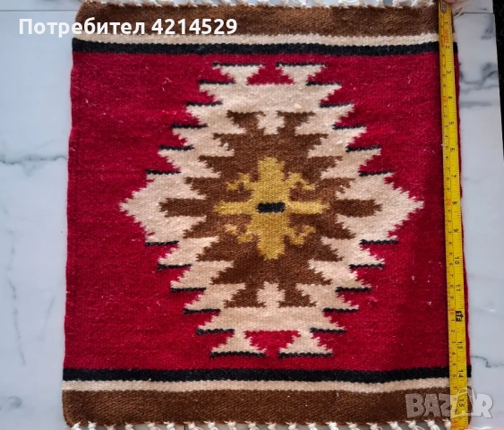 Тъкано пано за стена.