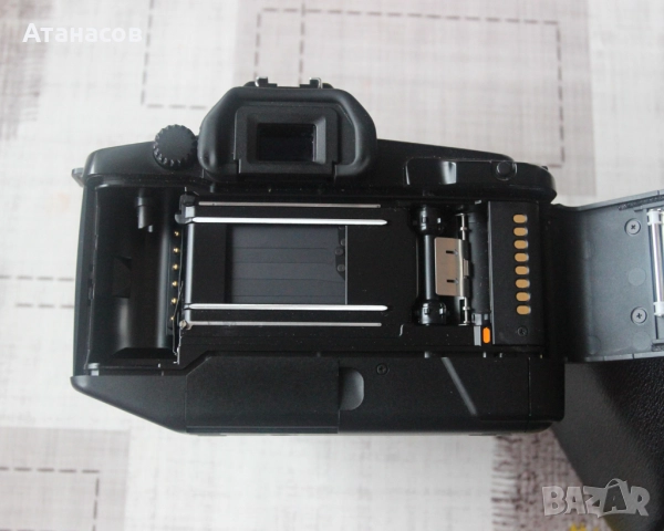 Canon Eos 650 + обектив Canon 35-70 f/3.5 - 4.5, снимка 8 - Фотоапарати - 52901843