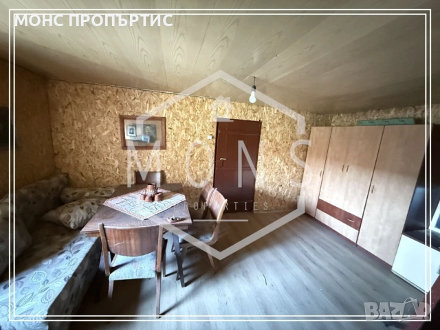 Двуетажна къща с два гаража в с. Обединение, обл. Велико Търново., снимка 8 - Къщи - 53325032