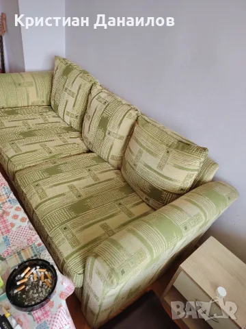 Продавам зелен диван, снимка 3 - Дивани и мека мебел - 56178756