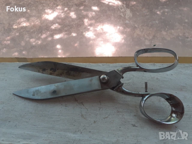 Голяма масивна маркова шивашка ножица страхотен ряз
