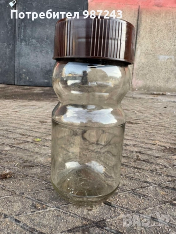 Нови стъклени буркани с пластмасова капачка | Едро и дребно 350мл.