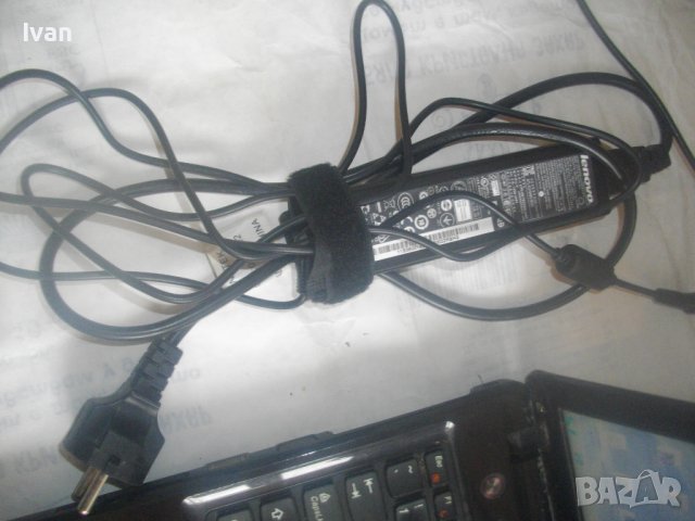 15,6" Lenovo G585-Лаптоп-Работещ Със Счупена Панта-320GB HD-2GB RAM-1,40 GHz-AMD E1-1200-Windows7, снимка 2 - Лаптопи за дома - 44422259