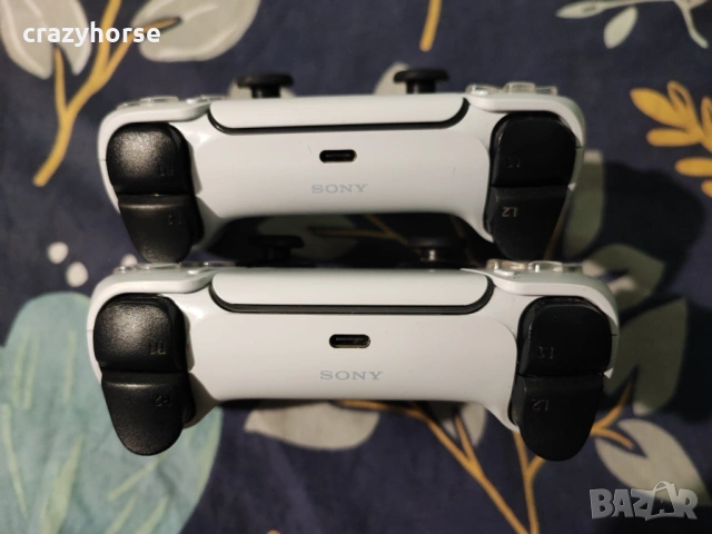 Два оригинални DualSense контролера за PS5, снимка 3 - Аксесоари - 53145333