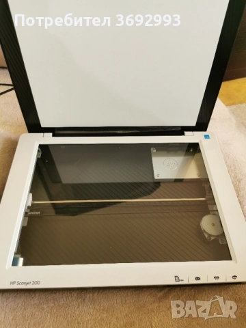 Скенер HP Scanjet 200 , снимка 2 - Принтери, копири, скенери - 51954741
