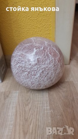 Продавам абажур бежово и бяло, снимка 1