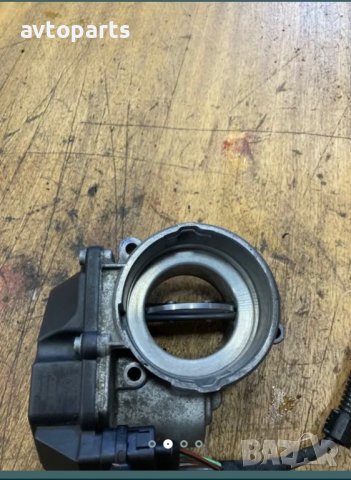 Vw golf5 audi a3 8p 1.9tdi 105кс Дросел клапа, снимка 2 - Части - 40611338