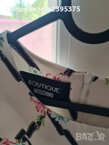 Рокля MOSCHINO, снимка 2 - Рокли - 50681391