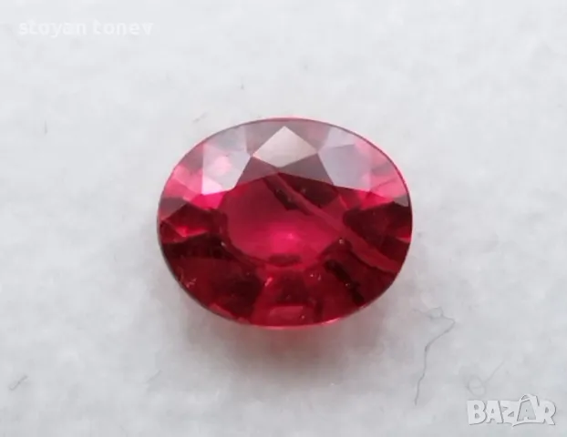 Шеметен естествен рубин с VS чистота - 0.67кт.! Сертифициран! Нов! , снимка 6 - Други - 47232461