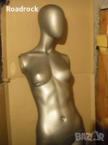 Манекени в цял ръст, снимка 2 - Манекени - 52056160