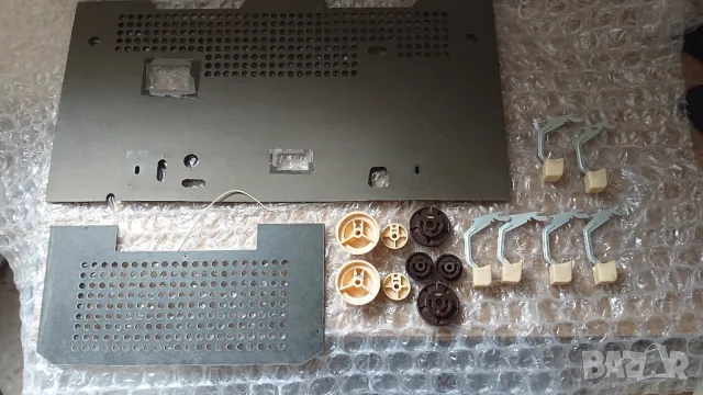 Заден и долен капак, копчета, бутони за лампово радио. , снимка 6 - Други - 49037702