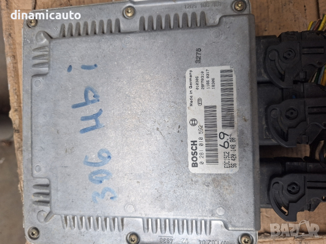 Компютър двигател за Peugeot 306 2.0 Hdi - 0 281 010 592, снимка 1 - Части - 44595662