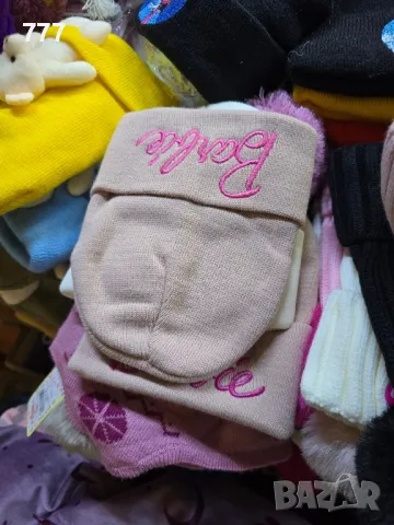 шапки Барби Barbie , снимка 4 - Шапки - 48349961