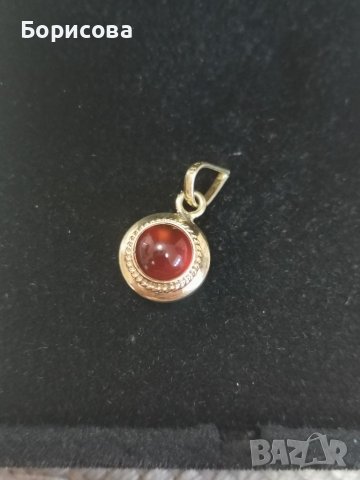 Висулка с червен ахат, снимка 2 - Колиета, медальони, синджири - 39471149
