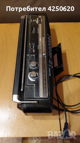 Радио касетофон шарп стерио японски, снимка 6 - Радиокасетофони, транзистори - 53055176