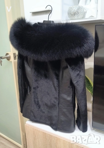 Дамско черно кожено яке кожух парка с естествен пух косъм качулка лисица алкантара естествена кожа