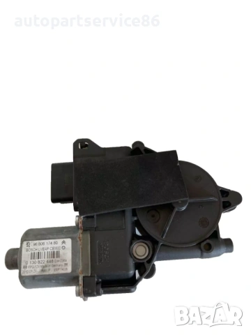 Заден десен мотор за стъкло на врата RHD за Peugeot 308 2.0 HDI (2009) 9680617480