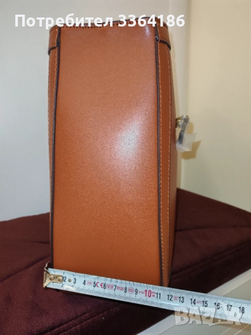 Нова чанта Guess , снимка 8 - Чанти - 52674344