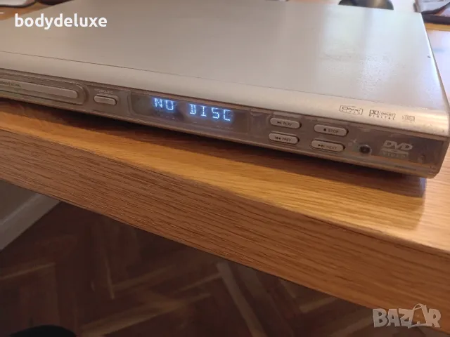 PHILIPS DVP3010/02 DVD компакт диск плейър, снимка 2 - Плейъри, домашно кино, прожектори - 47279688