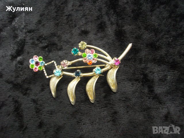 СТАРА ПОСРЕБРЕНА БРОШКА, снимка 1