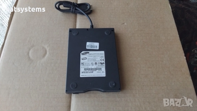  USB 2.0 Floppy Disk Drive Samsung SFD-321U/HP REV.B1, снимка 5 - Други - 52258096