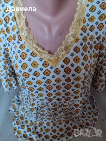 Дамски блузи, снимка 2 - Тениски - 47359148