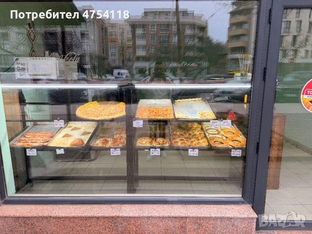 Витрина за баничарница перфектно състояние