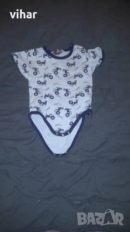 дрешки за новородено от 0 до 3 месеца, снимка 17 - Бодита за бебе - 52432979