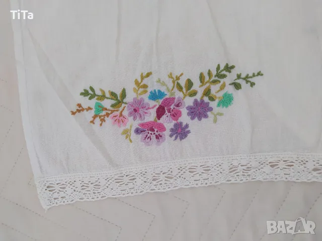 Старинен,  ръчно бродиран тишлайфер, снимка 3 - Покривки за маси - 49512894